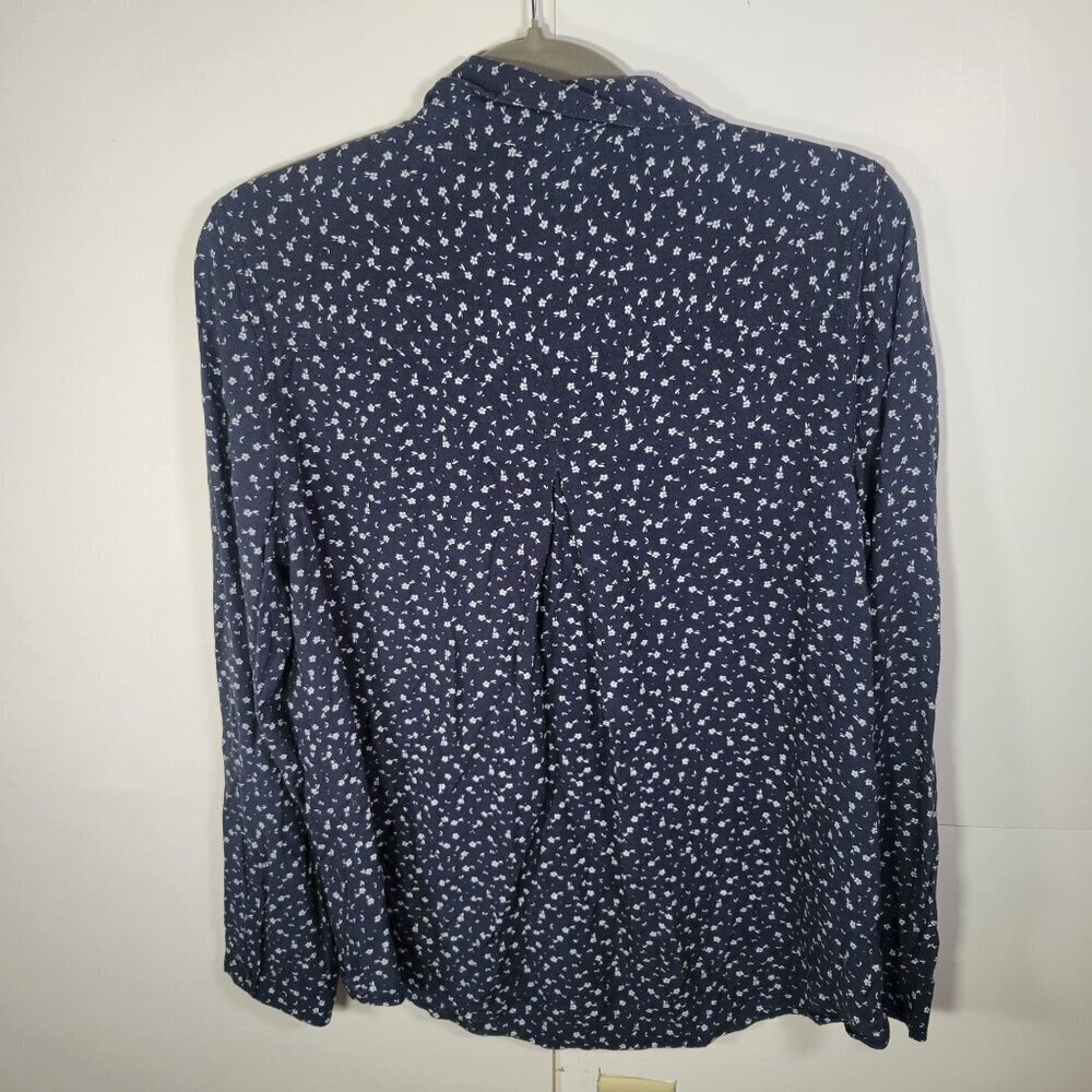 Beachlunchlounge Navy Floral Button-Up Long Sleeve Shirt Size M/M - Picture 7 of 8
